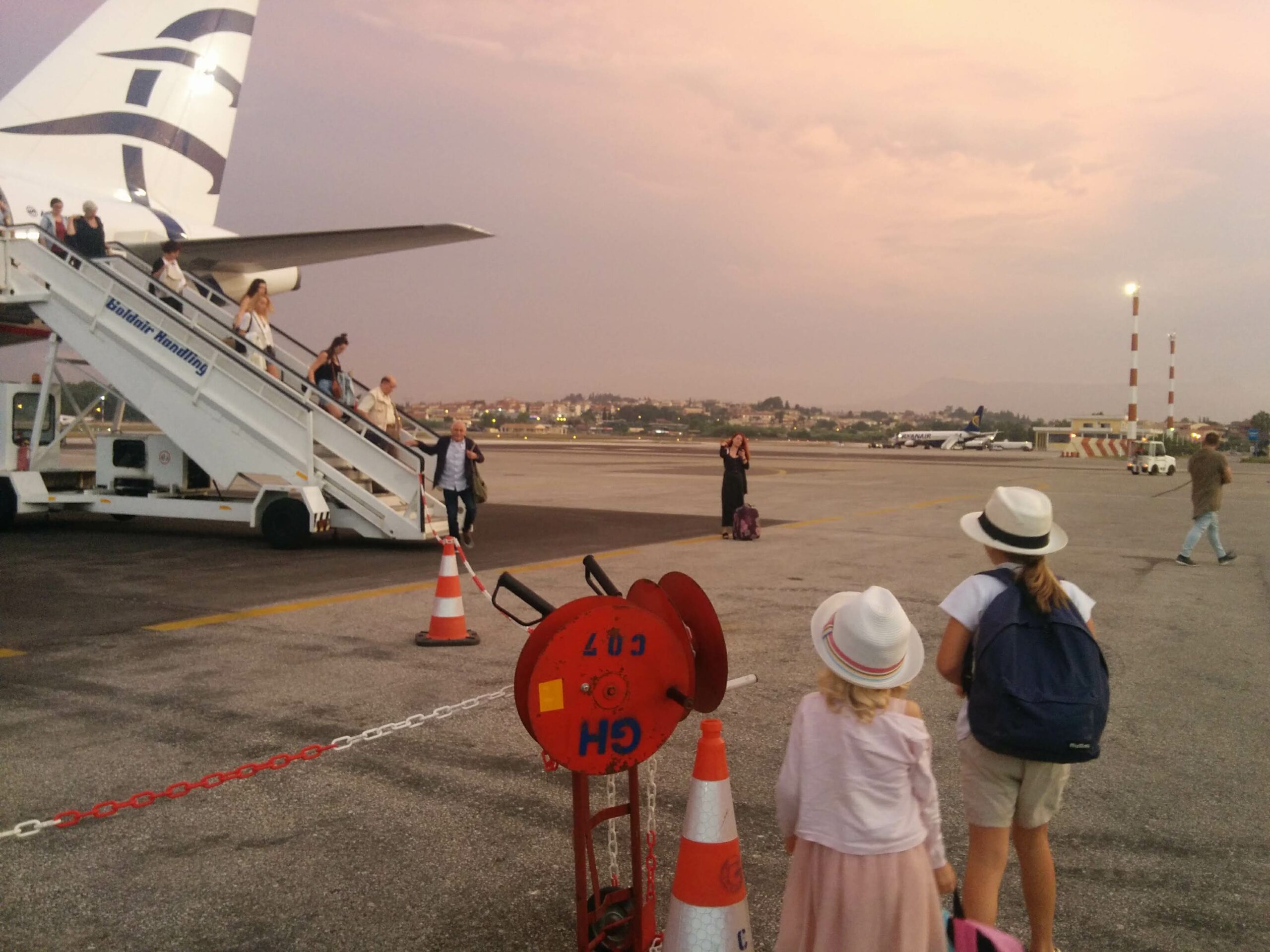 Tips for airport navigation | 12 Worry-free tips for flying with kids! 3 IMG 20180623 060703 scaled