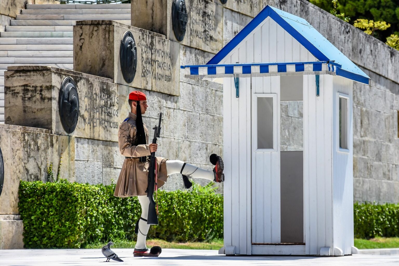 Evzones: The Greek Presidential Guard in Athens with Kids