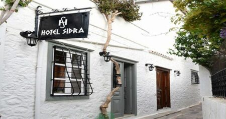 Sidra Hotel in Hydra img 1 1
