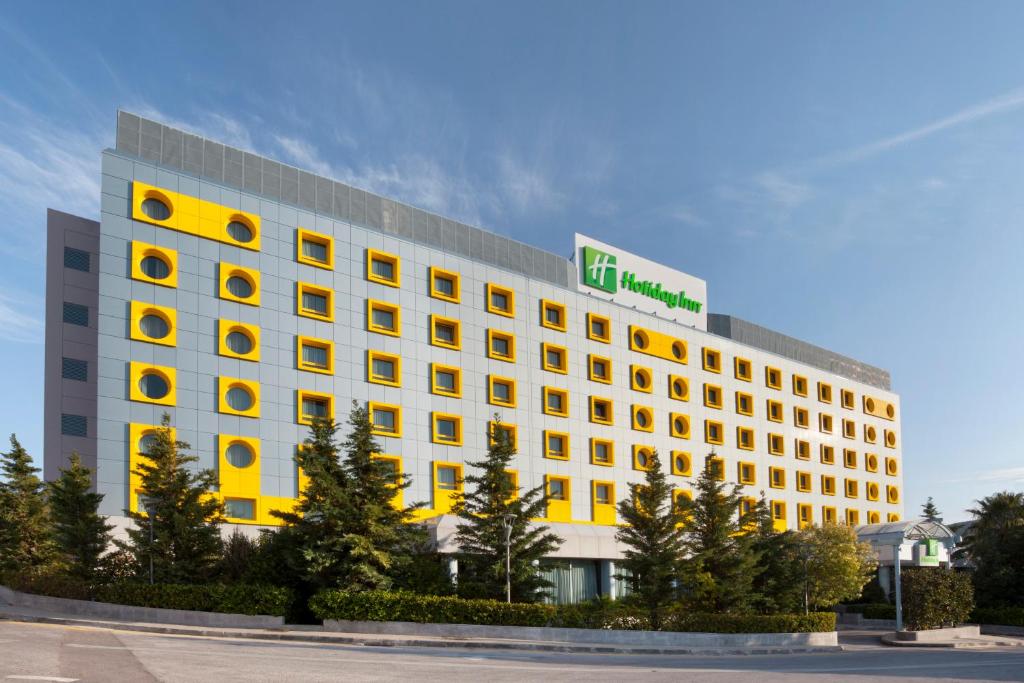 Athens Airport with Kids | The Ultimate Stress Free Survival Guide 12 Athens Airport with Kids | Where to stay near the airport with kids | Holiday Inn Athens airport | Family Experiences Blog