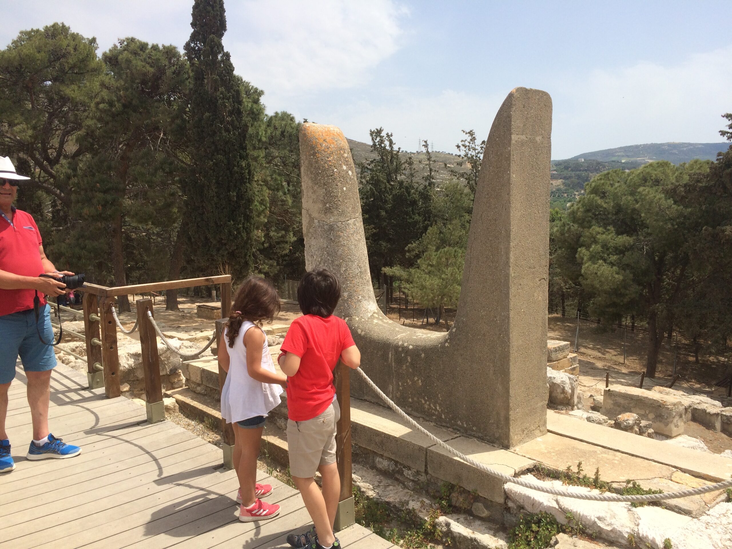 Palace of Knossos with Kids | Family Experiences Blog