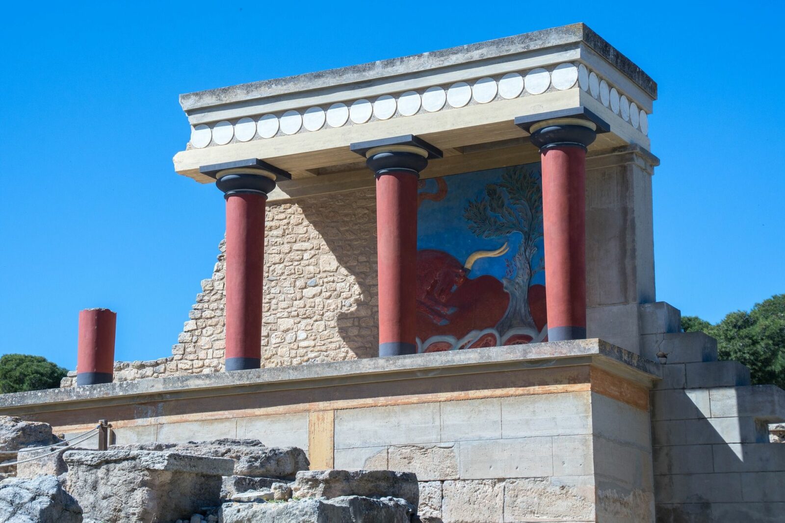 Visiting Knossos with Kids | Where myths are real