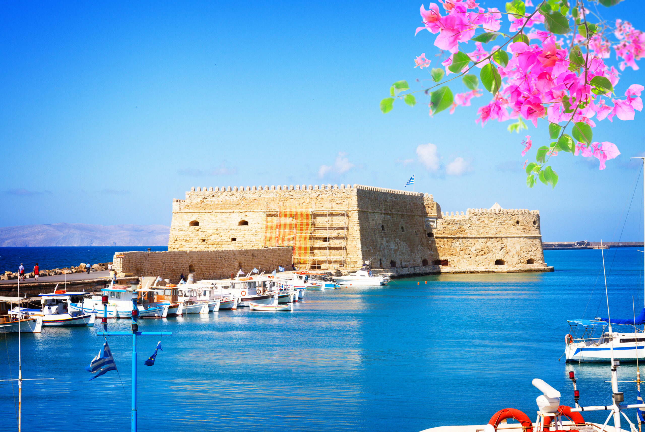 Koules fortress boats Heraklion scaled