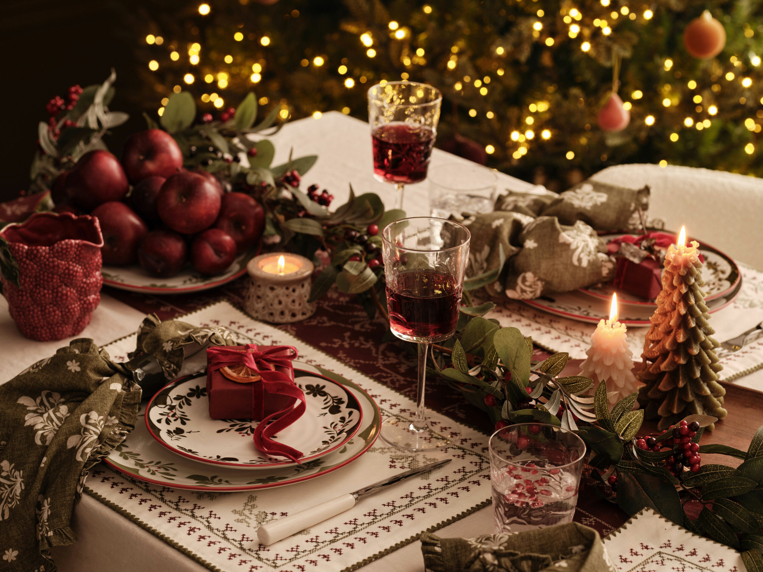 Christmas dinner in Athens: Best Family-Friendly Restaurants (2025–2026): 7 Primary scaled