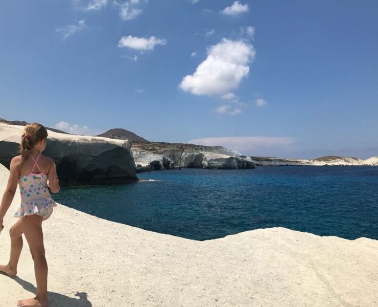 Best beaches of Milos with Kids