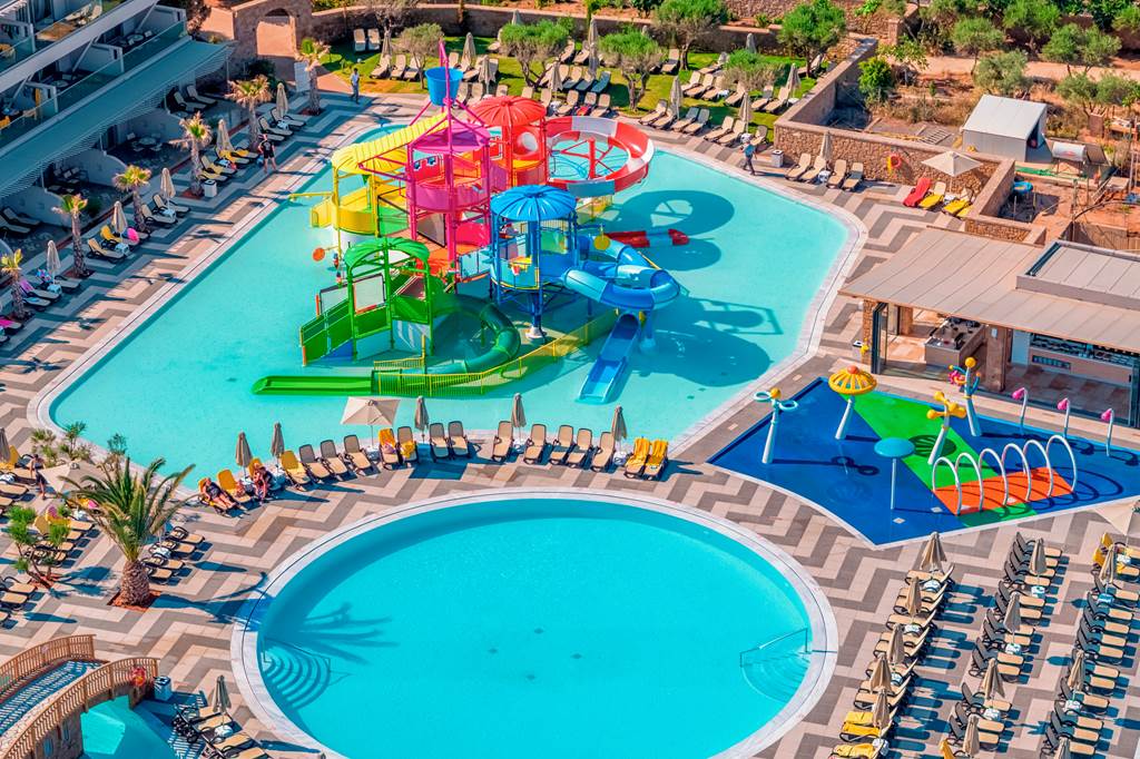 Best hotels with water parks in Greece: Lyttos Beach Resort Heraklion