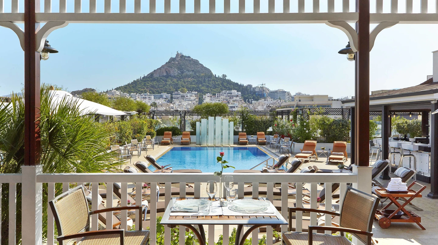Hotel Grande Bretagne Family Hotels in Greece