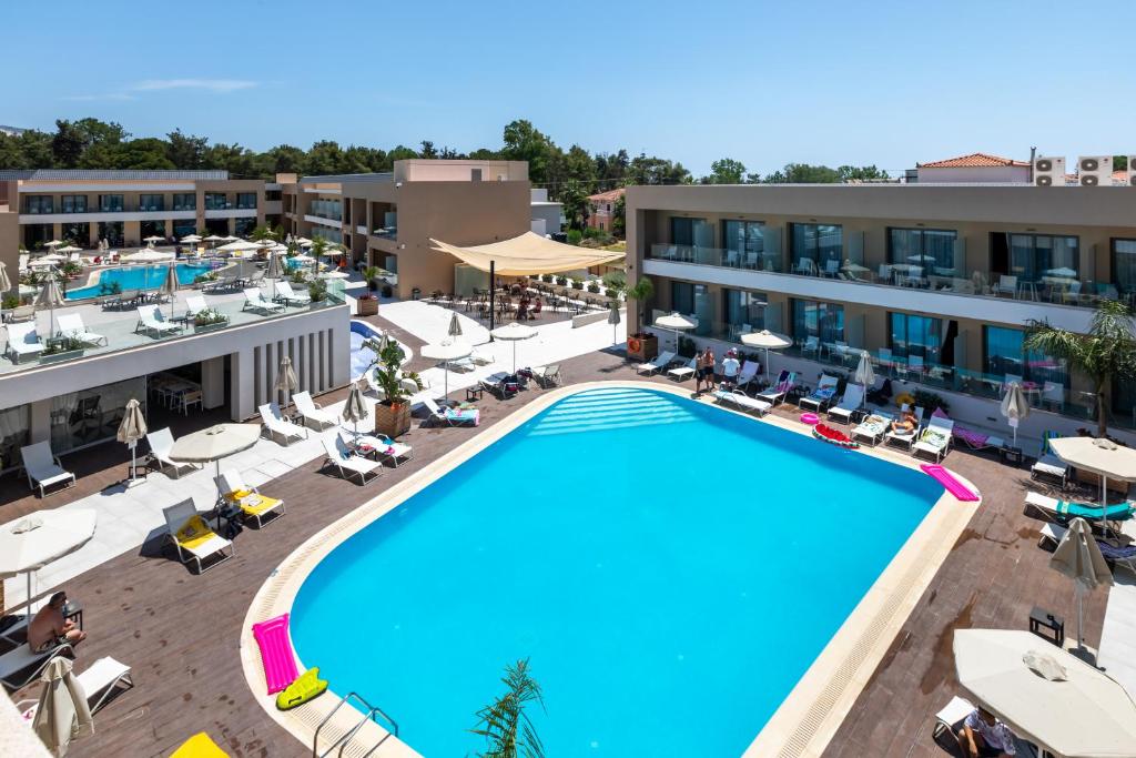 best family hotels in Zante - family experiences blog - white olive hotel 