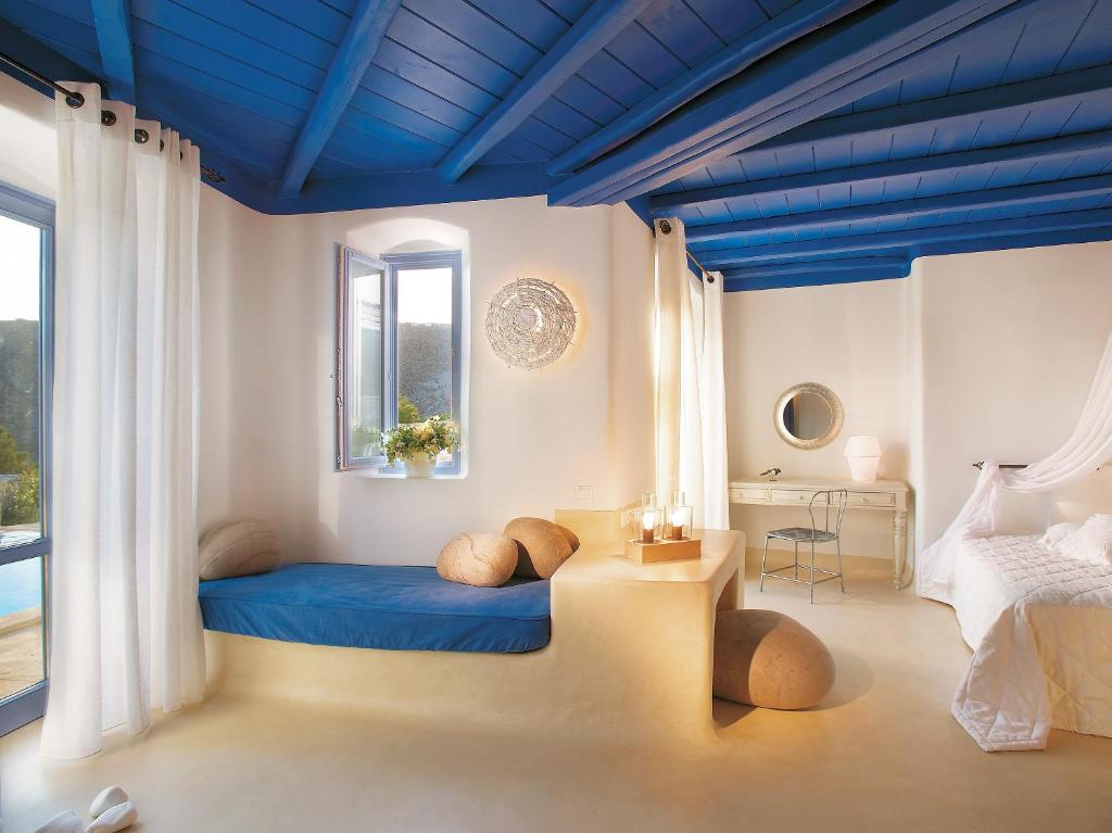 Hotels in Mykonos with Kids