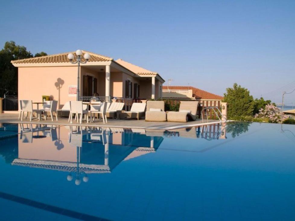 family hotels in Kefalonia