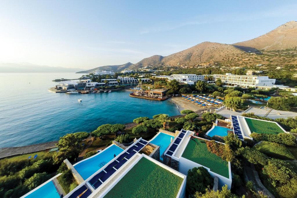 best family hotels in Elounda and Agios Nikolaos in East Crete, Greece | Family Experiences Blog